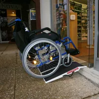 Faltbare Rollstuhlrampe aus Glasfaser